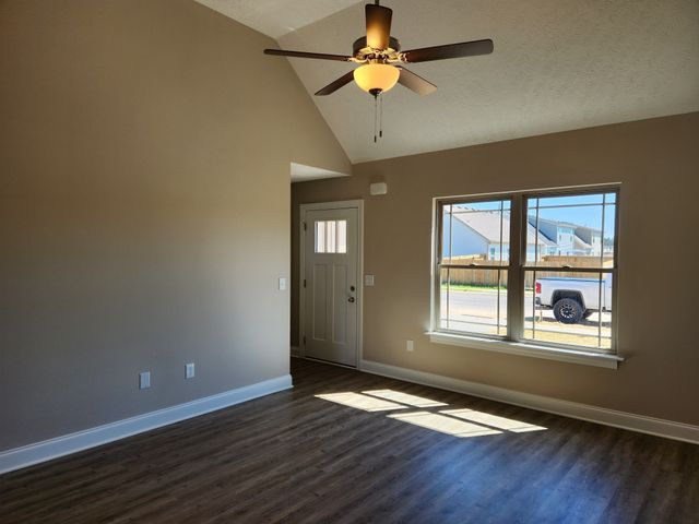 3009 Upstream Road, Christiana, TN 37037