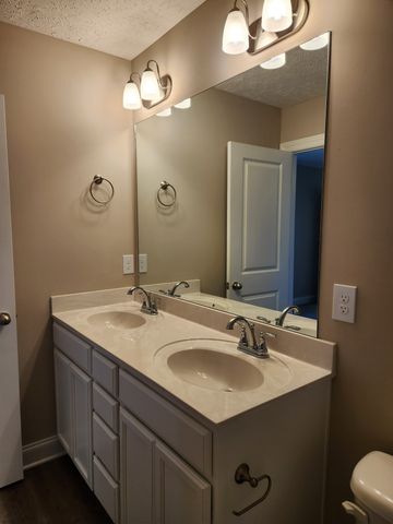 3009 Upstream Road, Christiana, TN 37037
