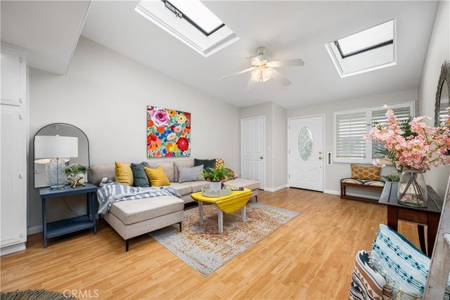 13701 Alderwood Lane W 29E, Seal Beach, CA 90740