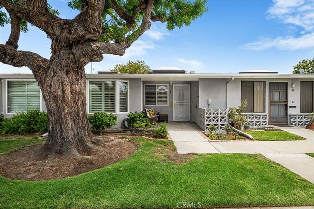 13701 Alderwood Lane W 29E, Seal Beach, CA 90740