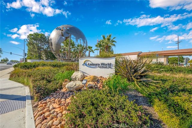 13701 Alderwood Lane W 29E, Seal Beach, CA 90740