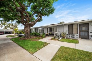 13701 Alderwood Lane W 29E, Seal Beach, CA 90740
