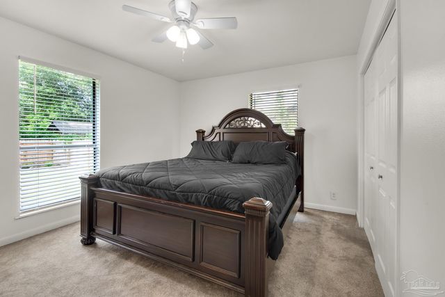 5699 Crestwood Dr, Milton, FL 32571