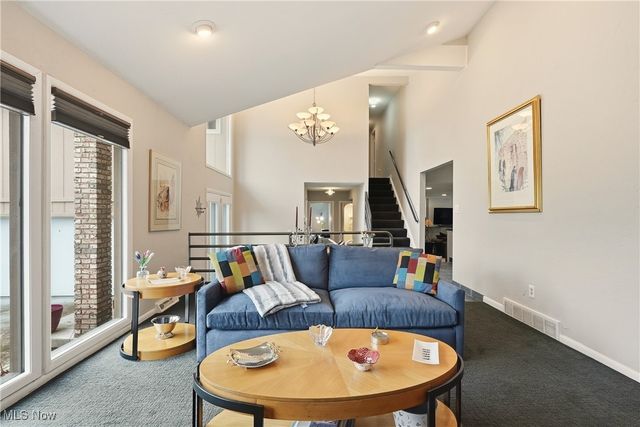 5088 Stansbury Drive, Solon, OH 44139