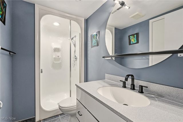 5088 Stansbury Drive, Solon, OH 44139