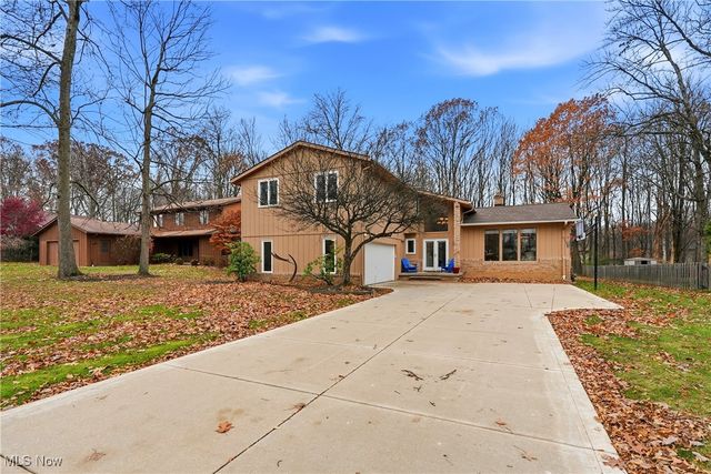 5088 Stansbury Drive, Solon, OH 44139