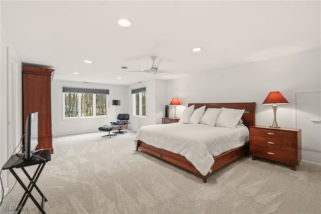 5088 Stansbury Drive, Solon, OH 44139