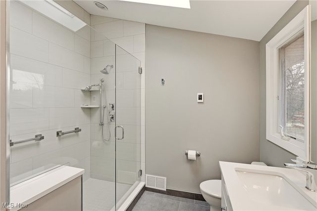 5088 Stansbury Drive, Solon, OH 44139