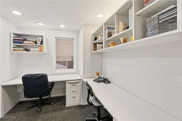 5088 Stansbury Drive, Solon, OH 44139