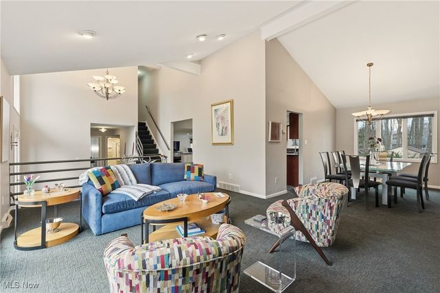 5088 Stansbury Drive, Solon, OH 44139