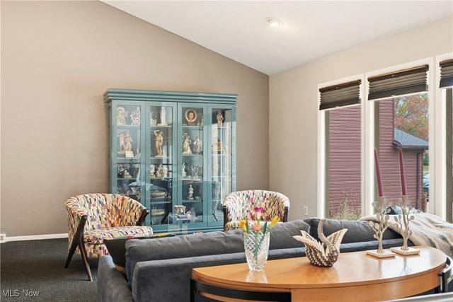 5088 Stansbury Drive, Solon, OH 44139