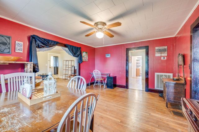 116 Frank Lowe Road, Jonesborough, TN 37659