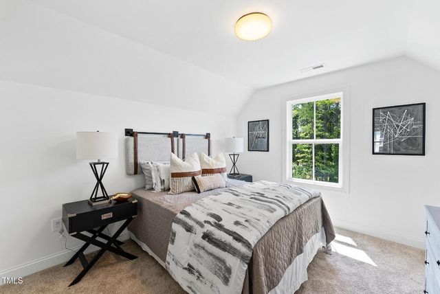 4821 Gossamer Lane 102, Raleigh, NC 27616