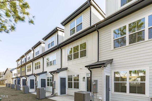 4821 Gossamer Lane 102, Raleigh, NC 27616