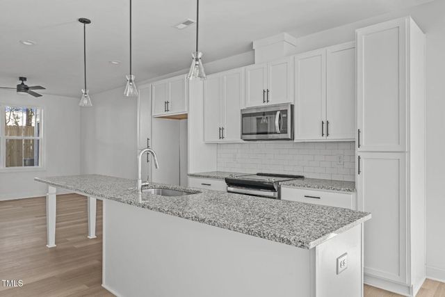 4821 Gossamer Lane 102, Raleigh, NC 27616