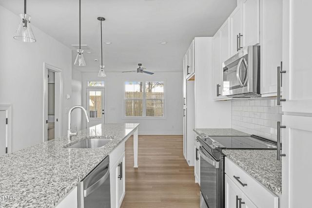 4821 Gossamer Lane 102, Raleigh, NC 27616