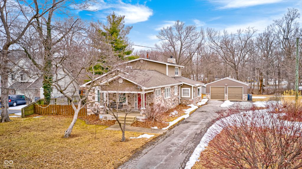 8806 Camby Road, Camby, IN 46113