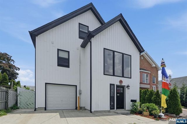 440 Alder Street, Lyndhurst, NJ 07071