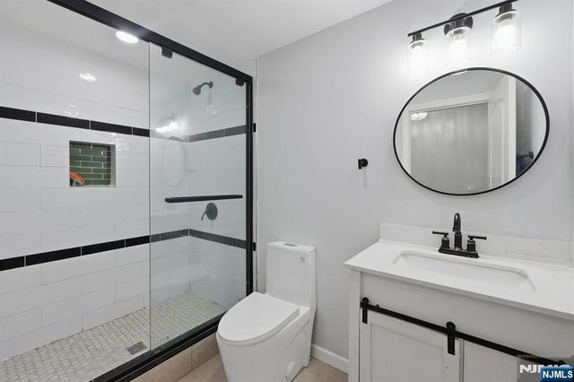 440 Alder Street, Lyndhurst, NJ 07071