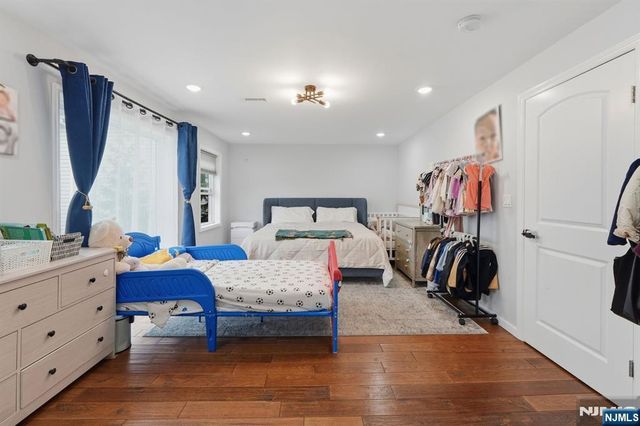 440 Alder Street, Lyndhurst, NJ 07071