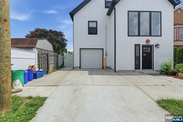 440 Alder Street, Lyndhurst, NJ 07071