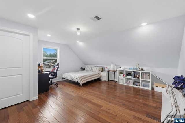 440 Alder Street, Lyndhurst, NJ 07071