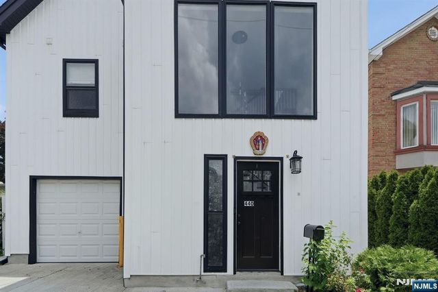 440 Alder Street, Lyndhurst, NJ 07071