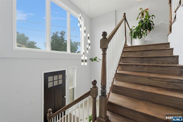 440 Alder Street, Lyndhurst, NJ 07071