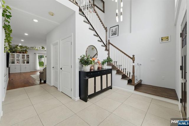 440 Alder Street, Lyndhurst, NJ 07071