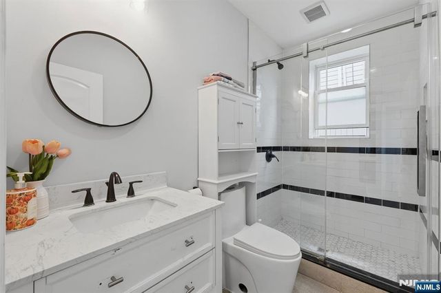440 Alder Street, Lyndhurst, NJ 07071