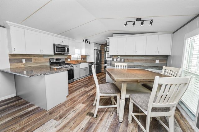 5121 SHORE LINE DRIVE, Polk City, FL 33868