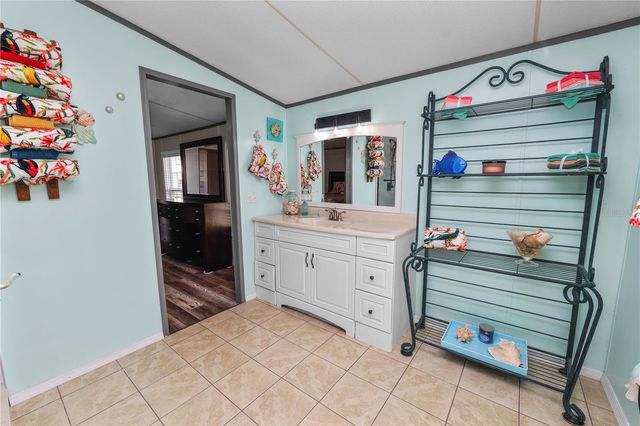 5121 SHORE LINE DRIVE, Polk City, FL 33868