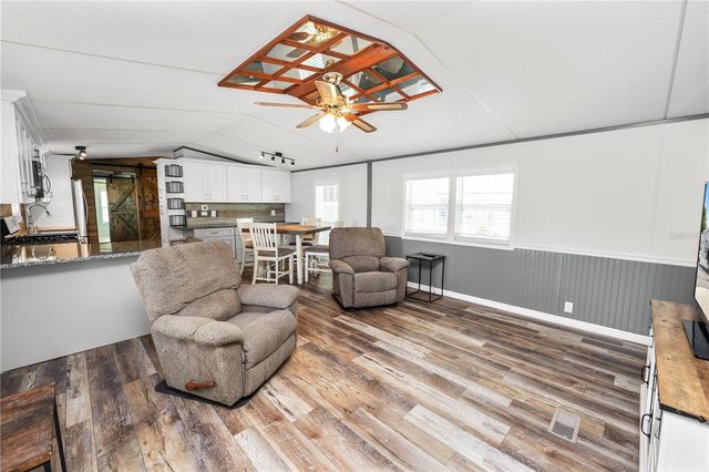 5121 SHORE LINE DRIVE, Polk City, FL 33868