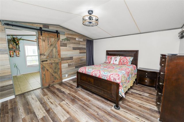 5121 SHORE LINE DRIVE, Polk City, FL 33868