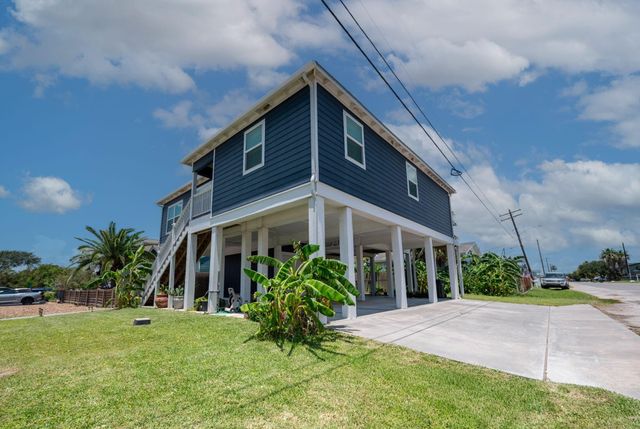 6902 Avenue P, Galveston, TX 77551