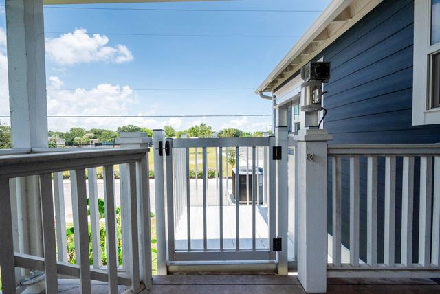 6902 Avenue P, Galveston, TX 77551