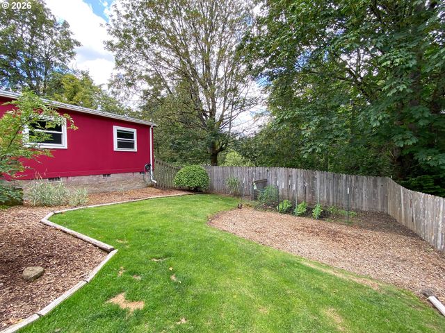 15609 S FAWN VIEW Way, Molalla, OR 97038
