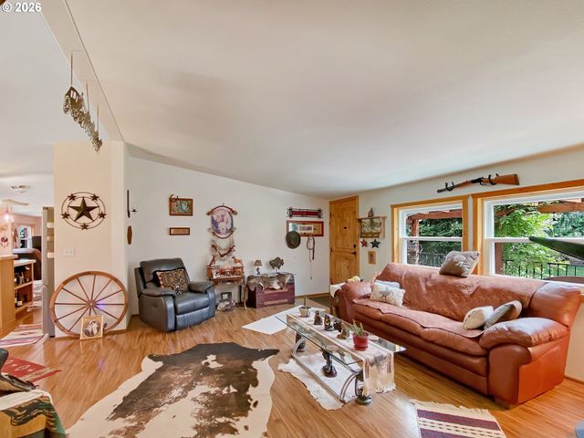 15609 S FAWN VIEW Way, Molalla, OR 97038