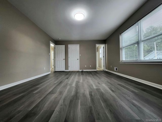 17 Blanchard Street, Middletown, NY 10940