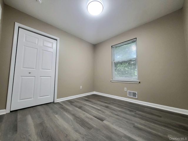 17 Blanchard Street, Middletown, NY 10940