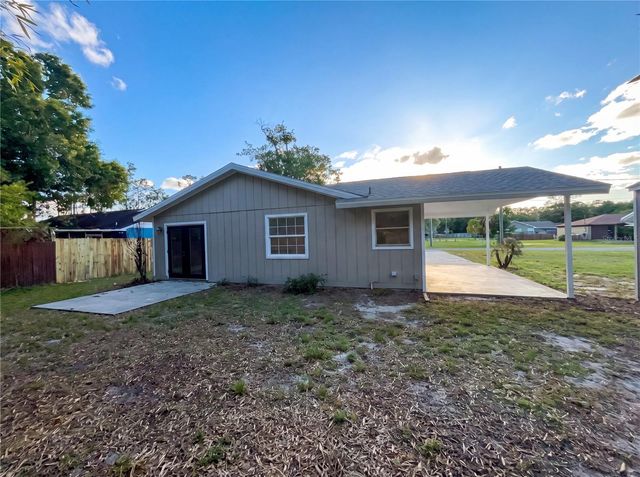 1839 BURTON DRIVE, St Cloud, FL 34771