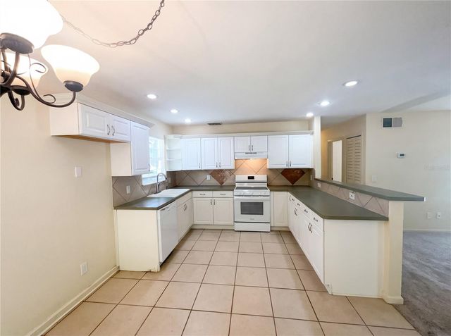 1839 BURTON DRIVE, St Cloud, FL 34771