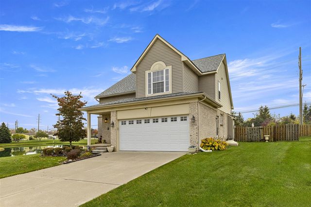 29705 Lacy Drive 77, Westland, MI 48186