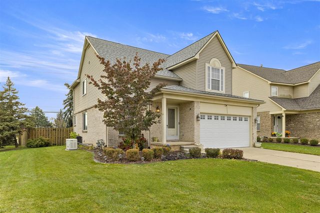 29705 Lacy Drive 77, Westland, MI 48186