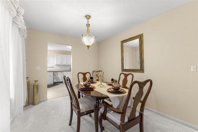 29705 Lacy Drive 77, Westland, MI 48186