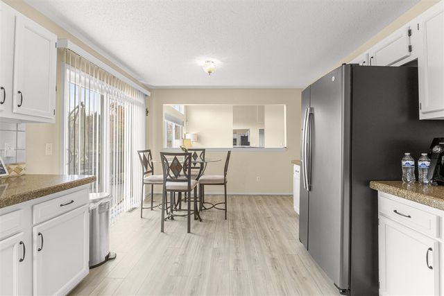 29705 Lacy Drive 77, Westland, MI 48186