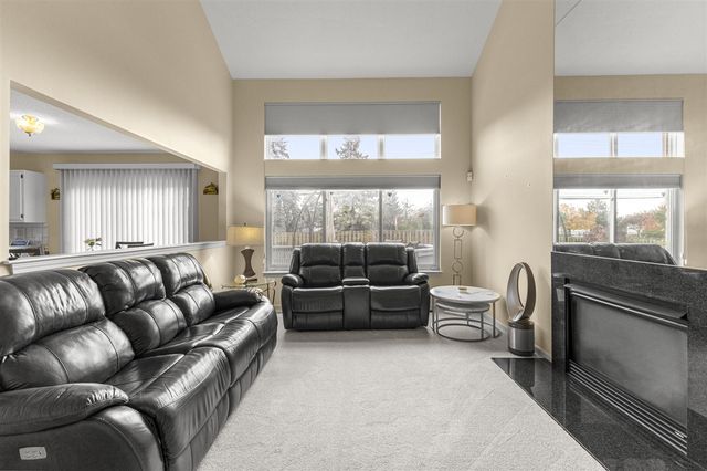 29705 Lacy Drive 77, Westland, MI 48186