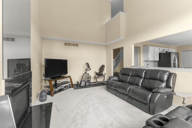 29705 Lacy Drive 77, Westland, MI 48186