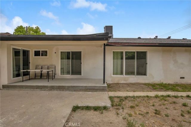 8064 Crosnoe, Panorama City, CA 91402