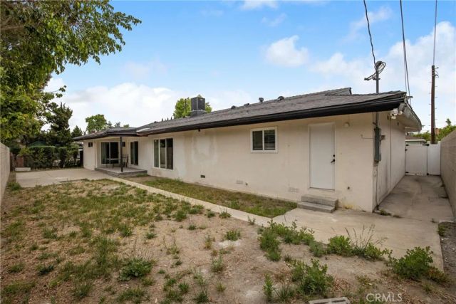 8064 Crosnoe, Panorama City, CA 91402